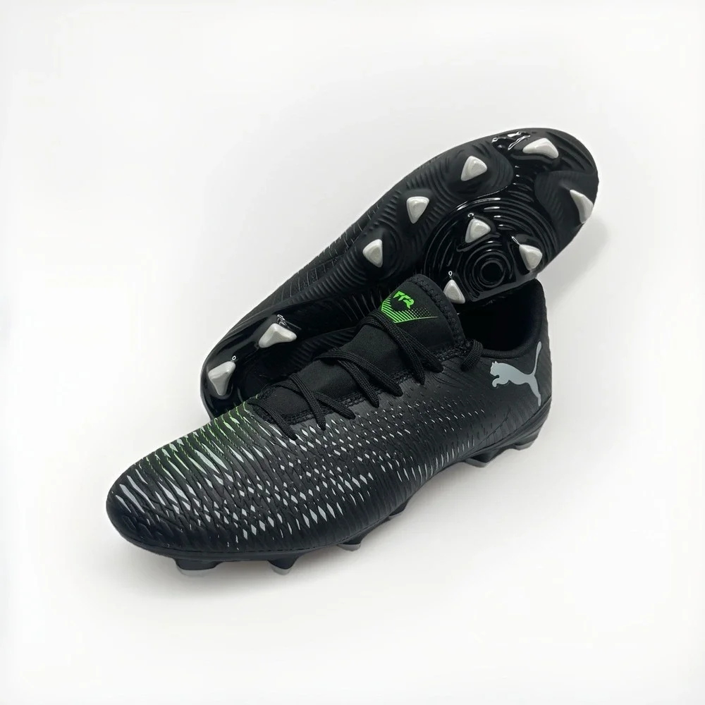 PUMA Soccer Cleats Men's Size 9.5 Black Green